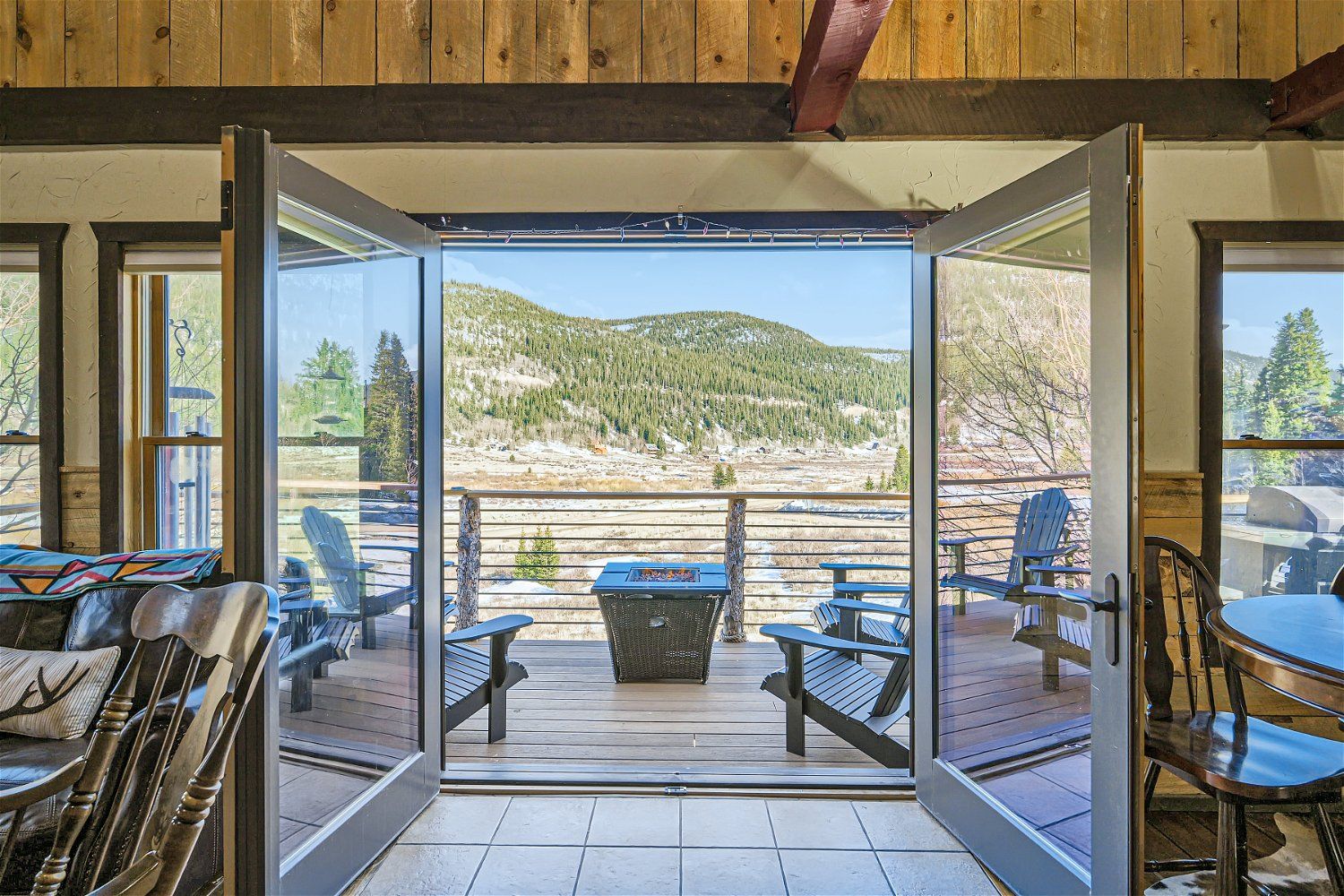 Peterson Valley Lodge Alma Cabin with Hot Tub Mountain Views and Family Amenities main view
