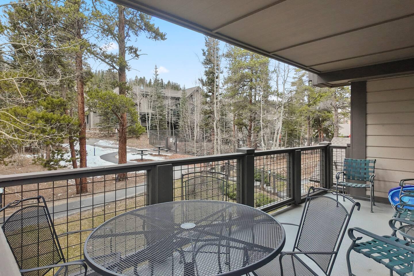 Mountain Thunder 5201 Downtown Adjacent Resort Suite with Pool and Hot Tubs view 5