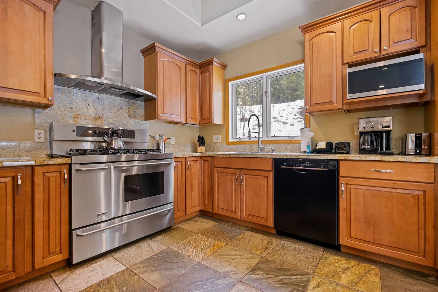 Mountain View Summit Lodge | Luxury Blue River Cabin With Hot Tub, Game Room & Forest Views view 5