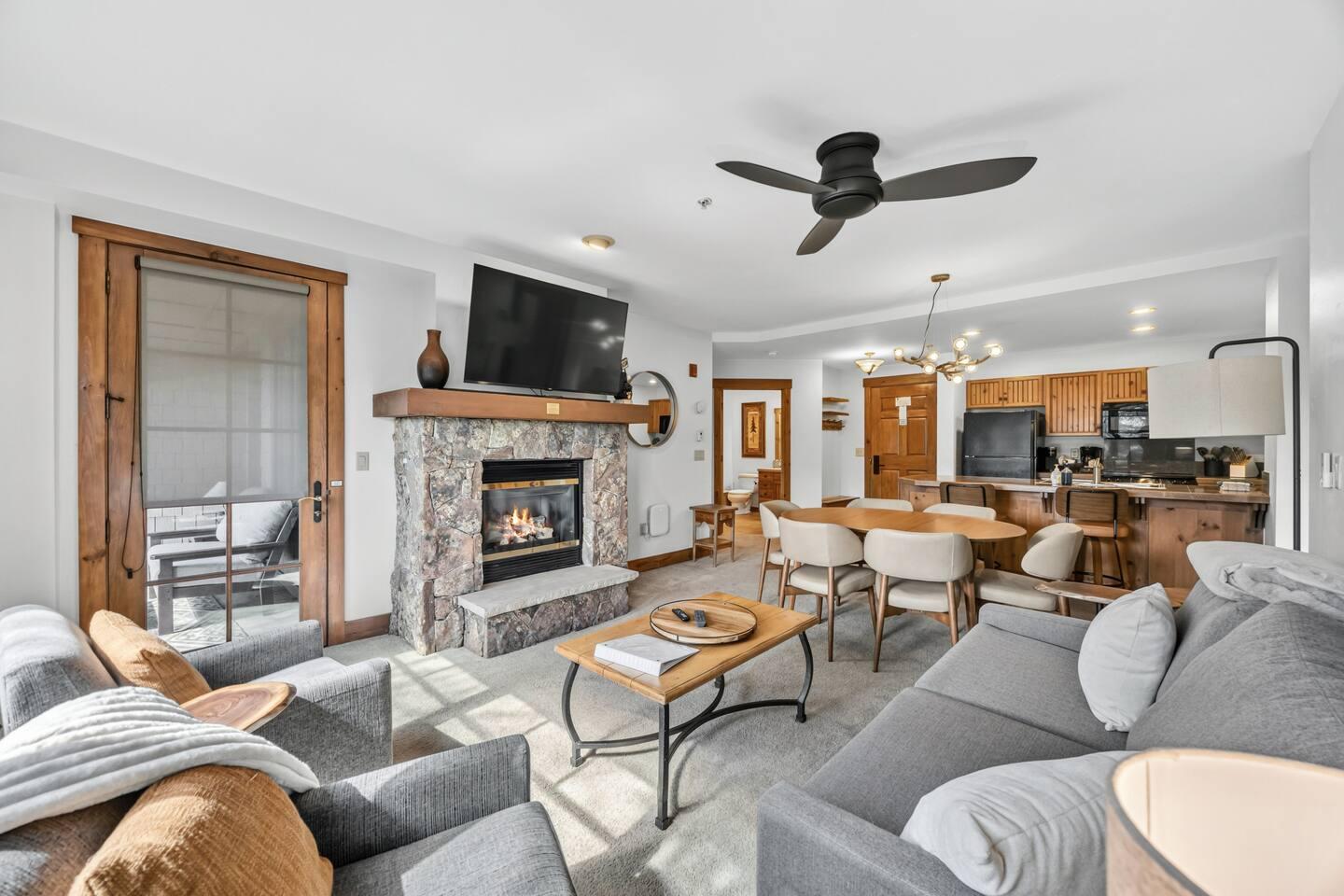 Mountain Thunder 5208 Premier Ski In Breckenridge Condo Steps to Lifts and Trails view 2
