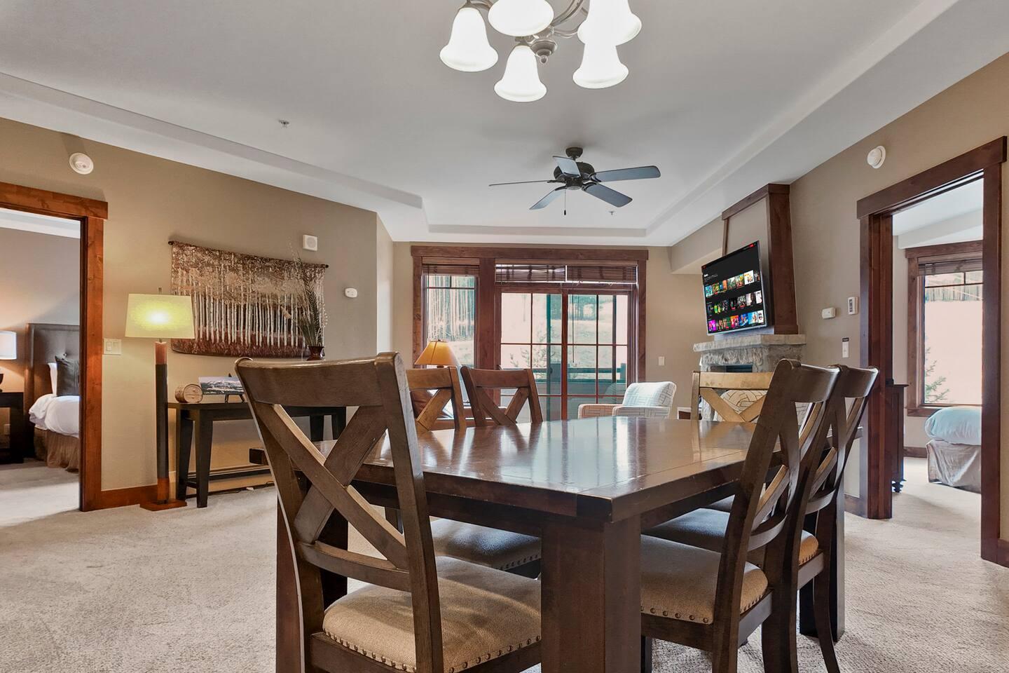 Peak 7 Slopeside Suite Ski In Ski Out Access with Resort Amenities and Hot Tubs view 2