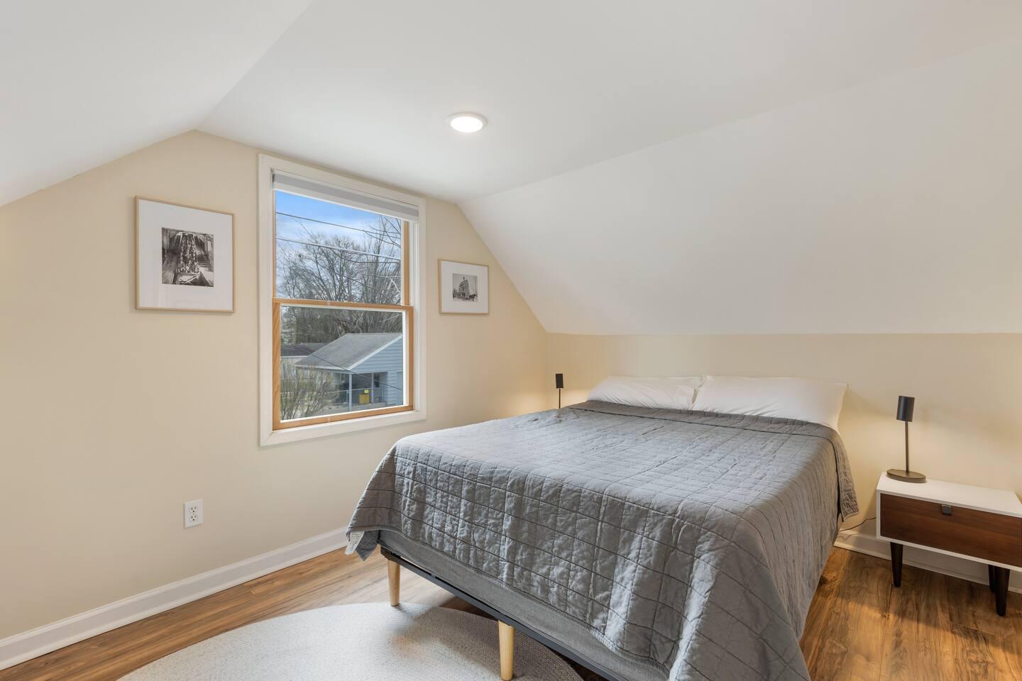 Spartan Campus House Walk to MSU Modern Two Bedroom Stay with Patio and Grill view 2
